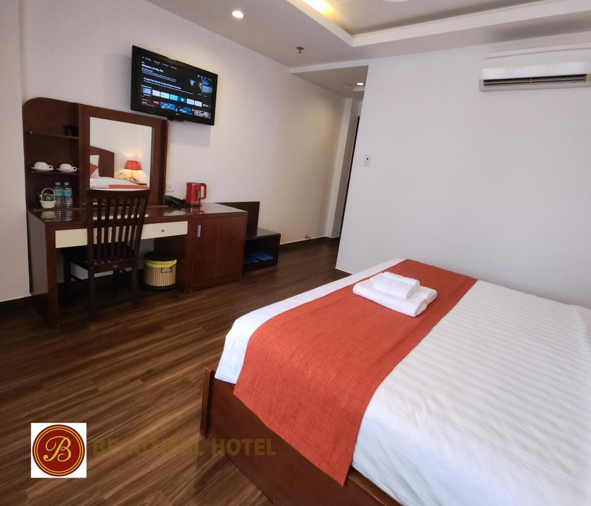 Khách sạn Beautiful 2*